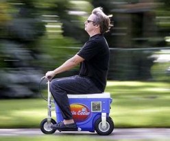 motorized-cooler-scooter